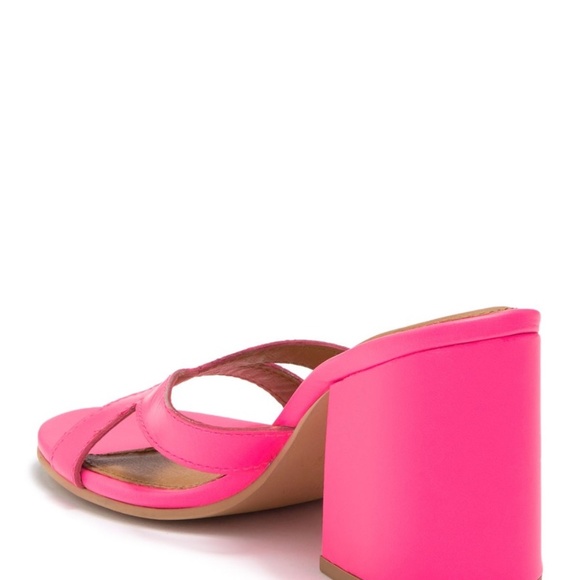 Free People Charlie V block heel sandal - Picture 3 of 10